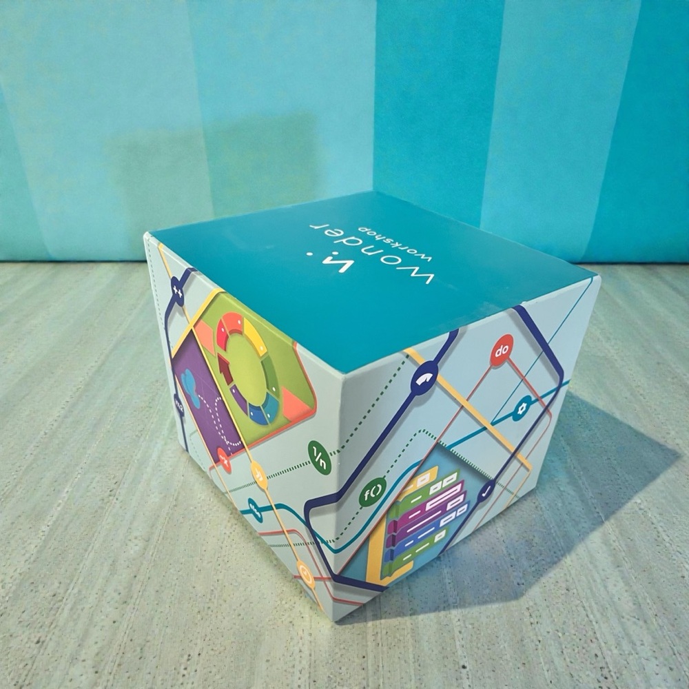 DASH Interactive Blue Robot Toy - Picture 7 of 12